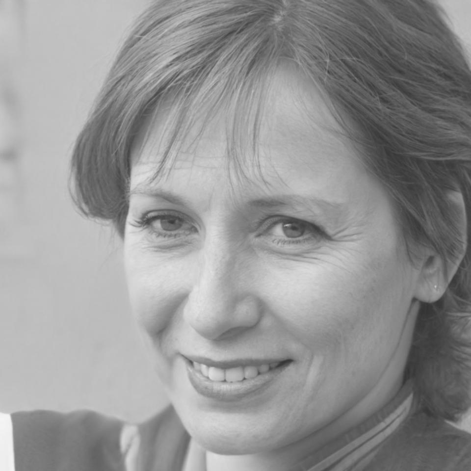 Investmentanalystin Maria Hoffmann
